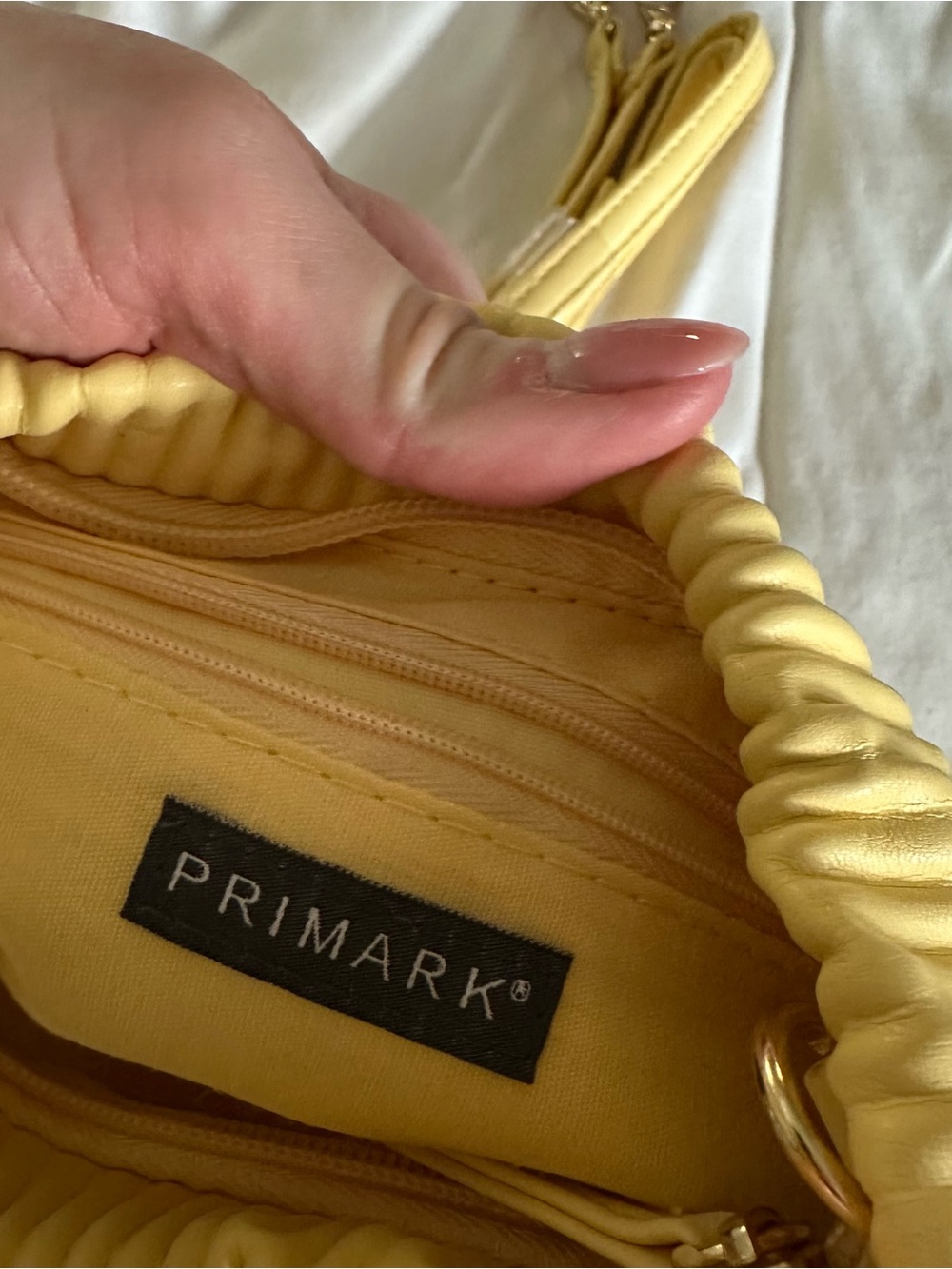 Yellow Handbag - Picture 5 of 10